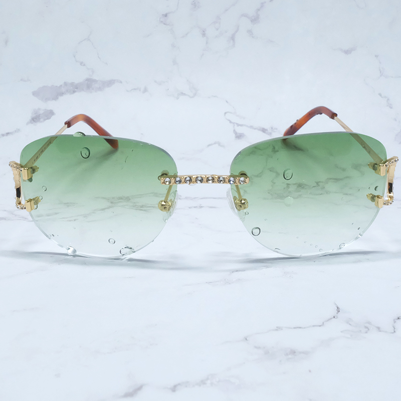 2021 New Wire Sunglasses Diamond Big c Sun Glasses Vintage Mens Oval Shades Fashion Sunglass Rhinestones Rapper Party Eyewear 368j
2021 New Wire Sunglasses Diamond Big c Sun Glasses Vintage Mens Oval Shades Fashion Sunglass Rhinestones Rapper Party Eyewear 368j