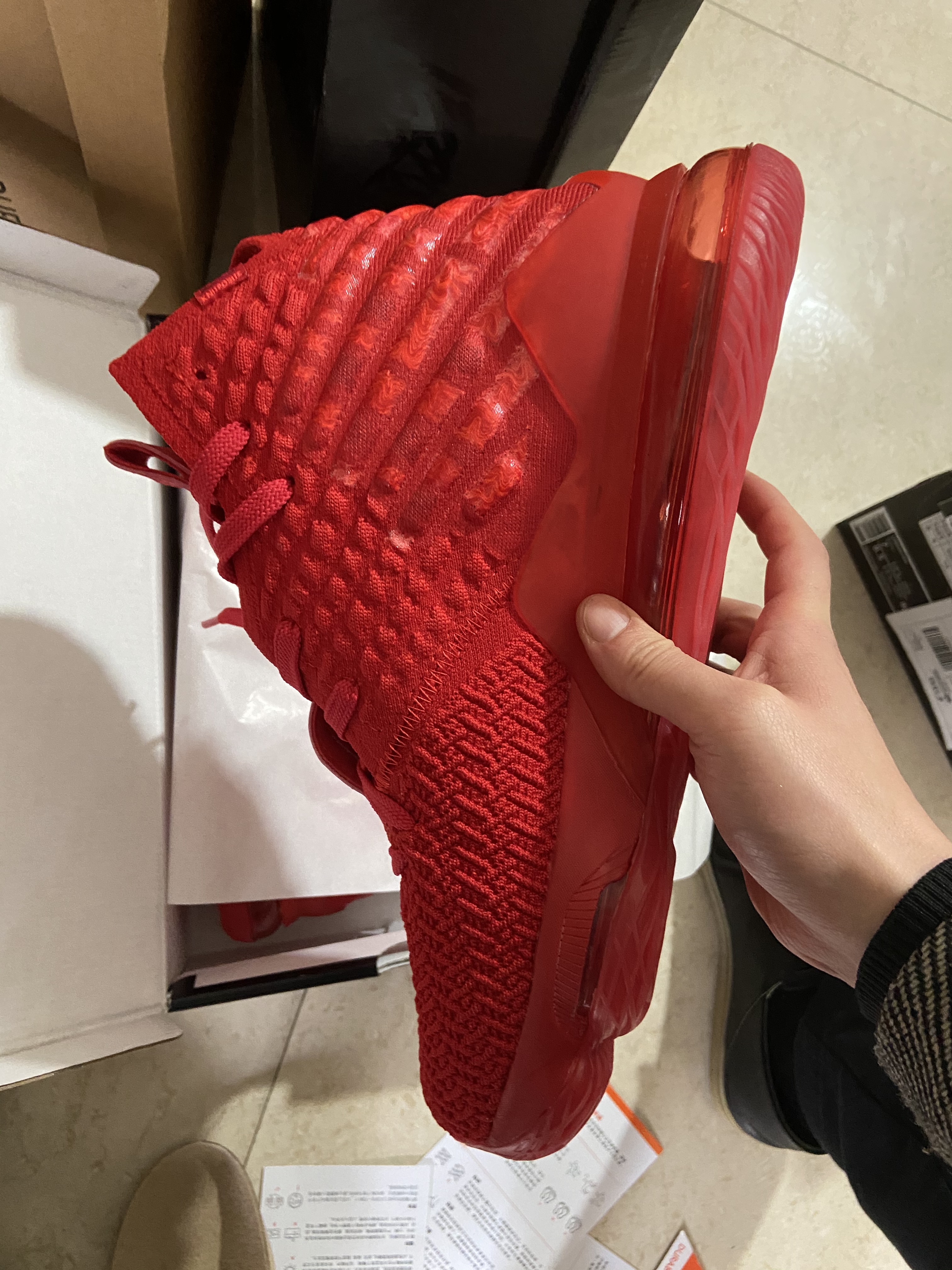 Kids Red carpet casual sports shoes sales 2021 With Box best Grade school Basketball shoe online store
Kids Red carpet casual sports shoes sales 2021 With Box best Grade school Basketball shoe online store