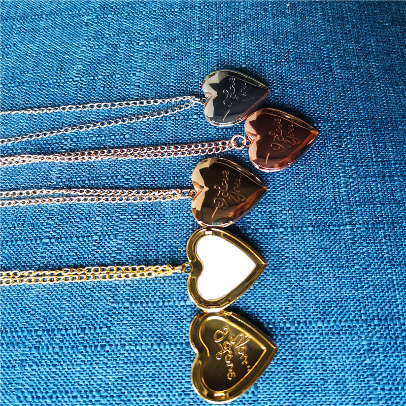 sublimation blank heart locket photo necklaces pendants fashion locket necklace pendant hot tranfer printing consumable material
sublimation blank heart locket photo necklaces pendants fashion locket necklace pendant hot tranfer printing consumable material