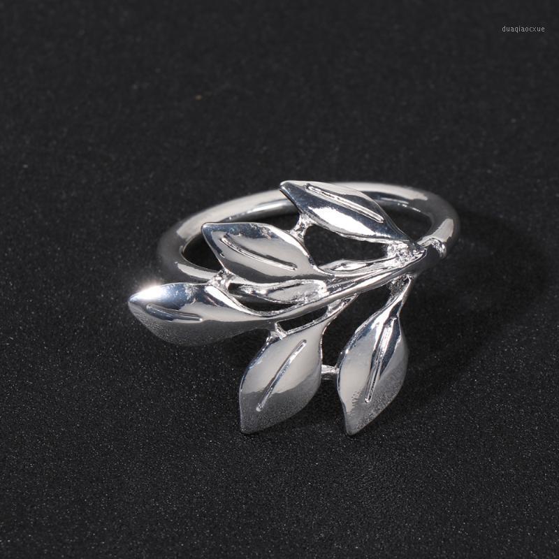 6pcs Plating Leaves Napkin Rings Decorative Napkin Holders Serviette Buckles for Wedding Banquet Party (Silver)1
6pcs Plating Leaves Napkin Rings Decorative Napkin Holders Serviette Buckles for Wedding Banquet Party (Silver)1