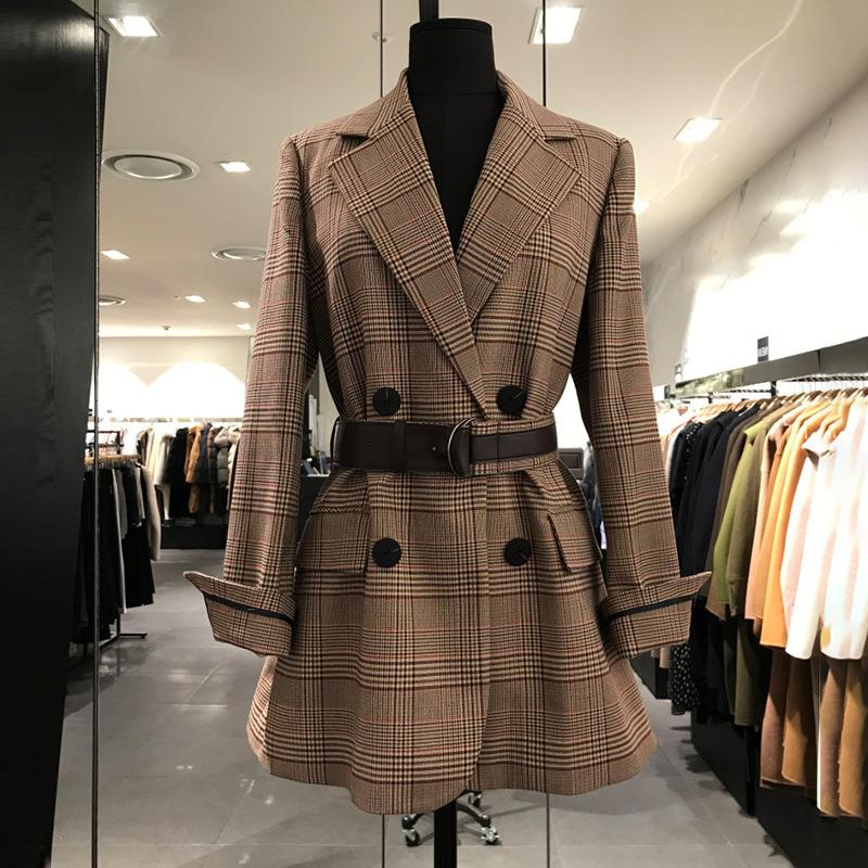 High quality plus size women's -5XL temperament office female suit jacket 2021 new autumn and winter belt plaid ladies blazer
High quality plus size women's -5XL temperament office female suit jacket 2021 new autumn and winter belt plaid ladies blazer