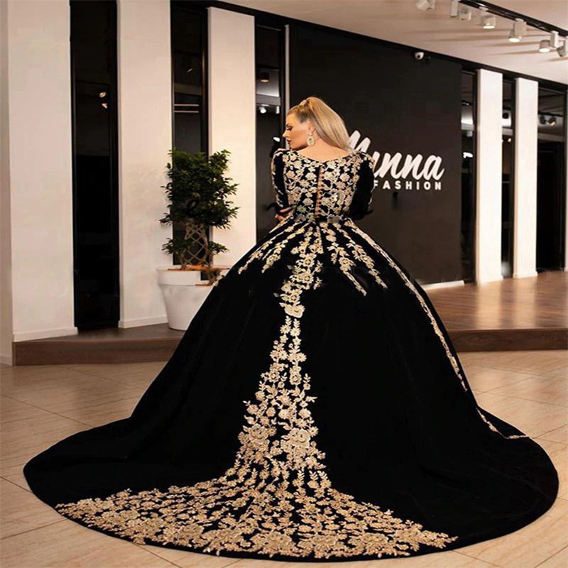 Arab Dubai Ball Gown Evening Dresses Royal Long Sleeves Appliqued Lace Prom Dress Sweetheart Princess Custom Made Robe De Soirée