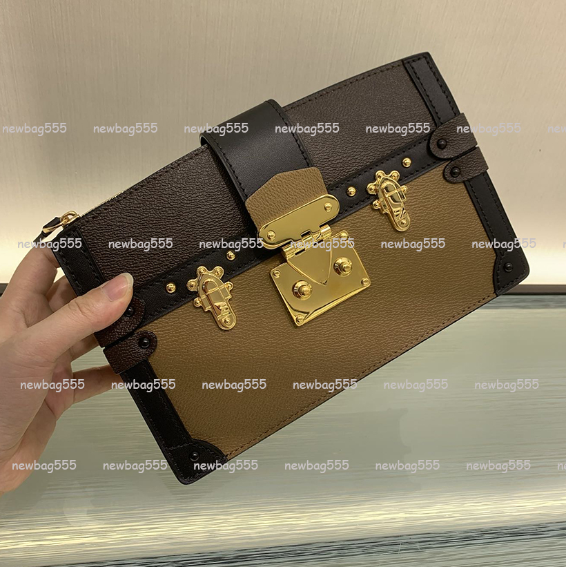 New mini trunk bag women oxidizing leather crossbody bag vintage desing shoulder bag petite Rivet zipper clutch removable strap purse 43596, Nothing.don't choose;for shipping fee
New mini trunk bag women oxidizing leather crossbody bag vintage desing shoulder bag petite Rivet zipper clutch removable strap purse 43596, Nothing.don't choose;for shipping fee