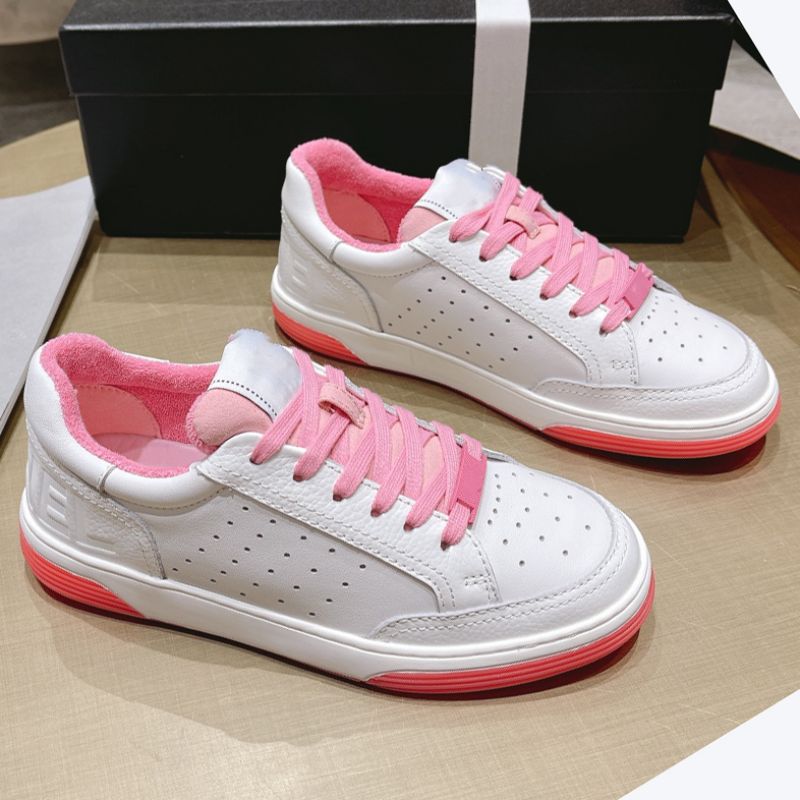 2022 Designer luxury women casual white shoes black and white sneakers velvet mixed fiber leather fashion top quality Skateboard shoe outdoor leisure, Box
2022 Designer luxury women casual white shoes black and white sneakers velvet mixed fiber leather fashion top quality Skateboard shoe outdoor leisure, Box