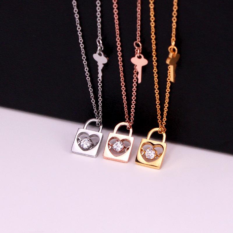 Lock Stainless Steel Moving Crystal Zircon Love Beating Heart Key Pendant Necklaces Women Party Wedding Gift
Lock Stainless Steel Moving Crystal Zircon Love Beating Heart Key Pendant Necklaces Women Party Wedding Gift