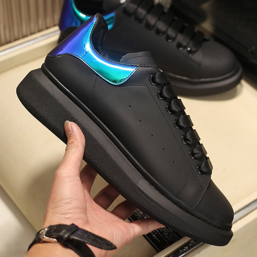 Mens Designer Casual Sneakers Classic White Shoes Blue Poker Doodle Graffiti Leather Ladies Ins Pop Womens Trendy Platform Shoes Size 36-46, Black
Mens Designer Casual Sneakers Classic White Shoes Blue Poker Doodle Graffiti Leather Ladies Ins Pop Womens Trendy Platform Shoes Size 36-46, Black