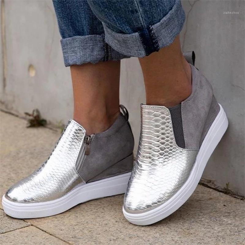 2020 Winter Women Ankle Boots Low-Heels Round Toe Ladies Boots Casual Zipper Shiny Crystal Warm Booties Females Shoes1, Black
2020 Winter Women Ankle Boots Low-Heels Round Toe Ladies Boots Casual Zipper Shiny Crystal Warm Booties Females Shoes1, Black