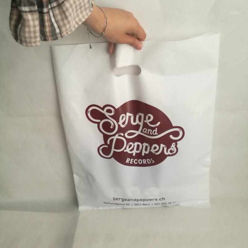 Wholesales 500pcs/lot 35x45H cm Custom Size White Plastic Packaging Shopping Bags with Printed for Ads for Shoes/Cloth/Gift1, Black
Wholesales 500pcs/lot 35x45H cm Custom Size White Plastic Packaging Shopping Bags with Printed for Ads for Shoes/Cloth/Gift1, Black