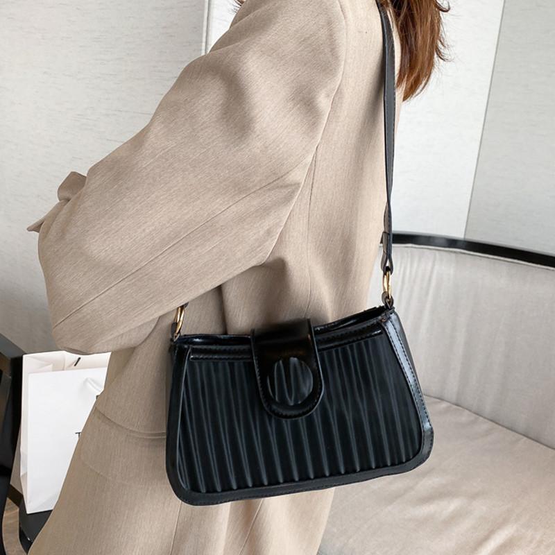 Shoulder Bags For Women 2021 New Soft PU Leather Women Black Underarm Bag Vintage High Quality Tote Bag Striped Women's Handbag, Light brown
Shoulder Bags For Women 2021 New Soft PU Leather Women Black Underarm Bag Vintage High Quality Tote Bag Striped Women's Handbag, Light brown