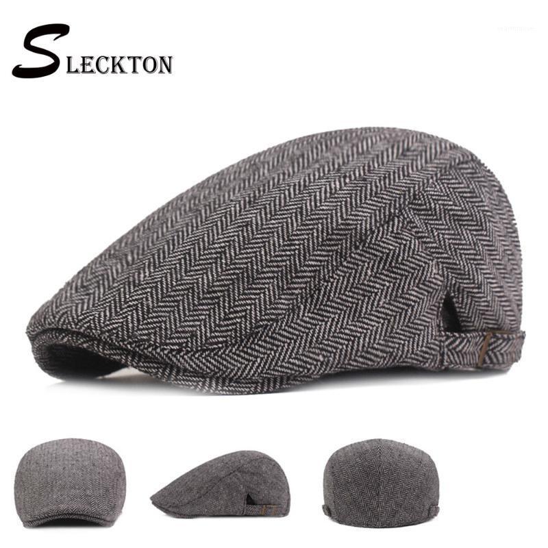 SLECKTON Plaid Beret Peaked Caps Retro Herringbone Flat Cap Striped Newsboy Cap Adjustable Winter Hats for Men Unisex1, Black
SLECKTON Plaid Beret Peaked Caps Retro Herringbone Flat Cap Striped Newsboy Cap Adjustable Winter Hats for Men Unisex1, Black