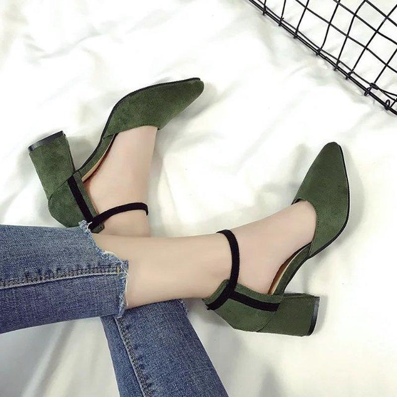 Women Square High Heels Flock Pointed Sandals Sexy Female Summer Sandalias Thick heel Pumps Femeninas Zapatos Mujer J14-141, Black
Women Square High Heels Flock Pointed Sandals Sexy Female Summer Sandalias Thick heel Pumps Femeninas Zapatos Mujer J14-141, Black