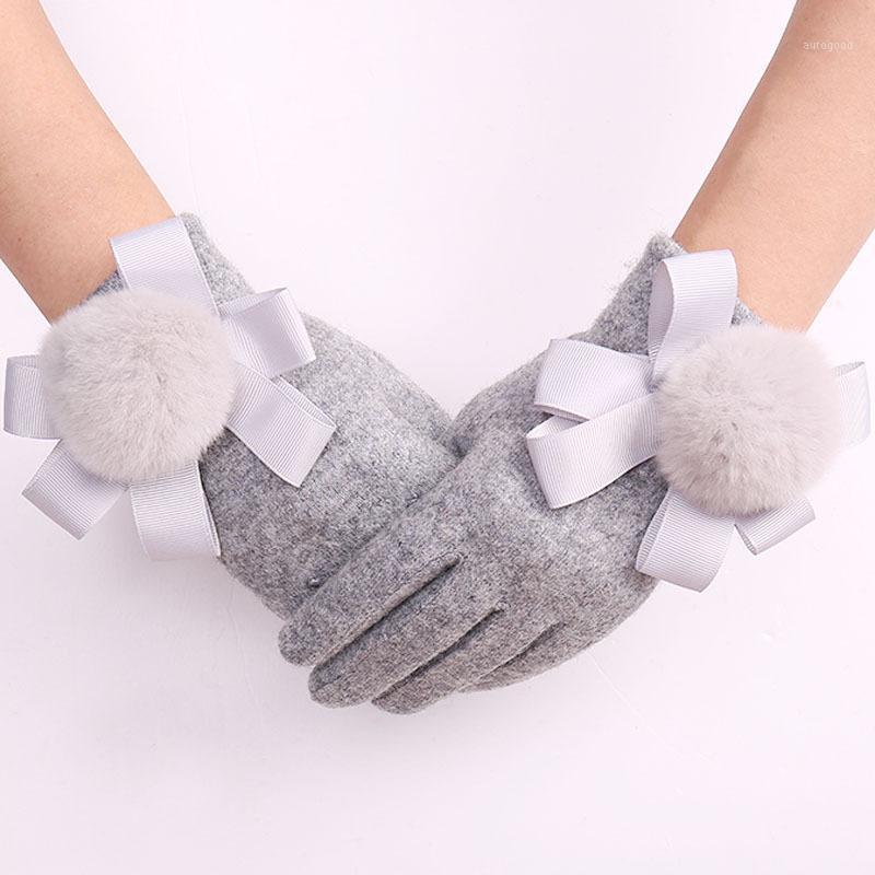 Five Fingers Gloves Cashmere Female Drive Winter Fashion Cycling Warm Touch Screen Glove Hiver Motorcycle De Femmes1
Five Fingers Gloves Cashmere Female Drive Winter Fashion Cycling Warm Touch Screen Glove Hiver Motorcycle De Femmes1