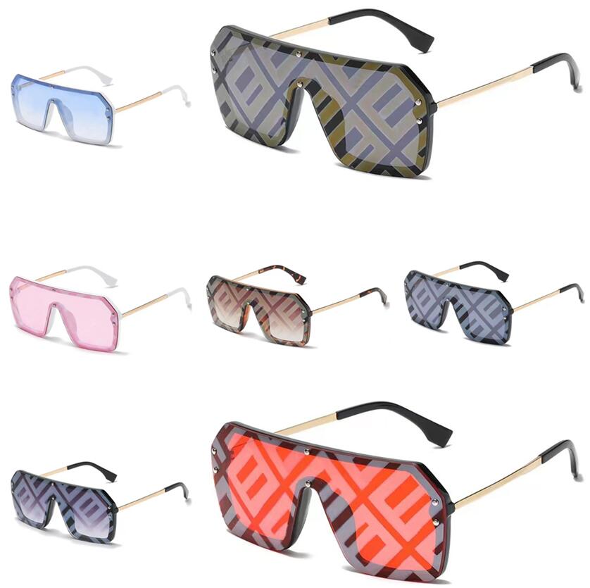 Designer Sunglasses for Woman Mens fashion popular glasses classic The lens Full of letters 7 kinds of choice
Designer Sunglasses for Woman Mens fashion popular glasses classic The lens Full of letters 7 kinds of choice