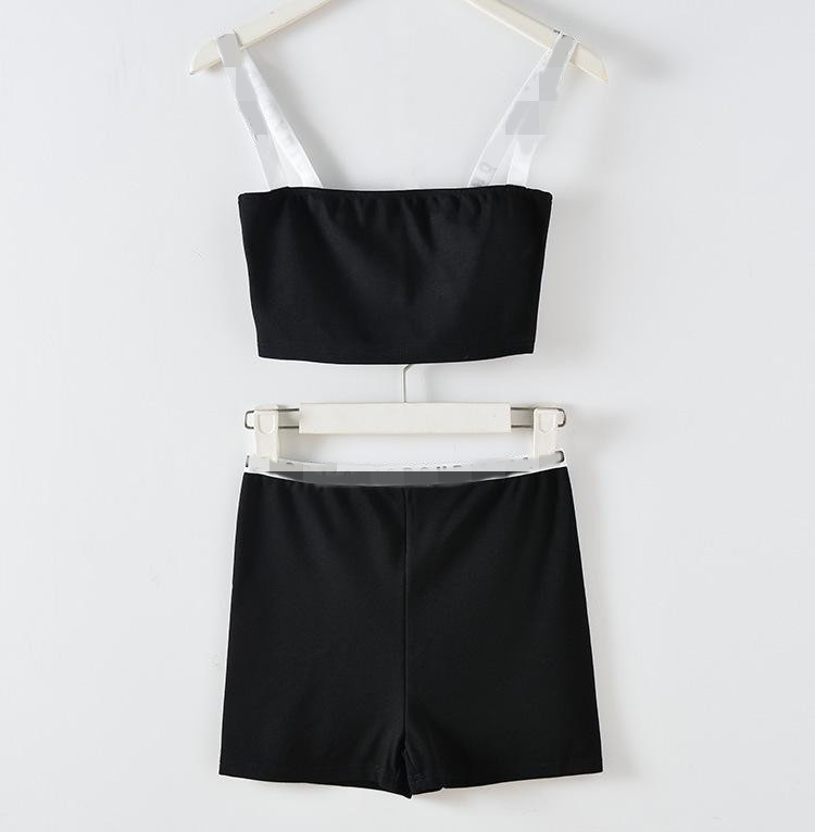 2021 New design women's runway fashion letter print spaghetti strap short up-navel crop top vest bustier camisole and short suit, White shorts
2021 New design women's runway fashion letter print spaghetti strap short up-navel crop top vest bustier camisole and short suit, White shorts
