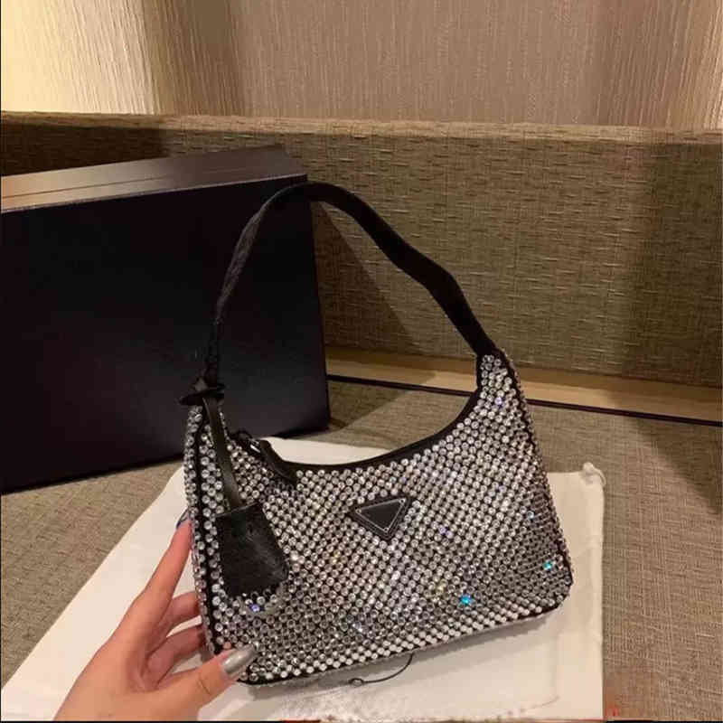 Diamond Women Shoulder HOBO Bag 8 Color Underarm Purses Fashion Lady Designers Luxurys Handbag Bling Nylon High Quality Shiny Handbags, Box
Diamond Women Shoulder HOBO Bag 8 Color Underarm Purses Fashion Lady Designers Luxurys Handbag Bling Nylon High Quality Shiny Handbags, Box