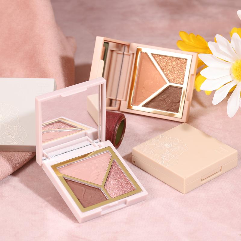 Sweet Flower Eyeshdaow Pallete Shiny Diamond Makeup Palette Shimmer Glitter Matte Metallic Pigmented Powder Waterproof Cosmetics, 03
Sweet Flower Eyeshdaow Pallete Shiny Diamond Makeup Palette Shimmer Glitter Matte Metallic Pigmented Powder Waterproof Cosmetics, 03