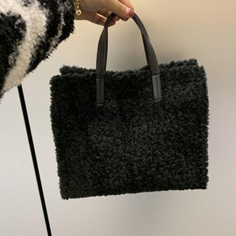 Handbags For Women 2021 Crossbody Bags Lady Fashion Vintage Clutch Handbags Badge Shoulder Strap Fur Bags, Beige
Handbags For Women 2021 Crossbody Bags Lady Fashion Vintage Clutch Handbags Badge Shoulder Strap Fur Bags, Beige
