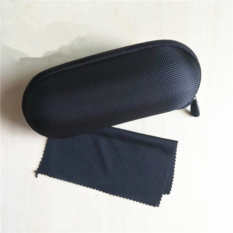 Black Circle With Cloth Cover Sunglasses Case Women Men Glasses Box With EVA Zipper Glasses Eyewear Accessories Cases Pack
Black Circle With Cloth Cover Sunglasses Case Women Men Glasses Box With EVA Zipper Glasses Eyewear Accessories Cases Pack