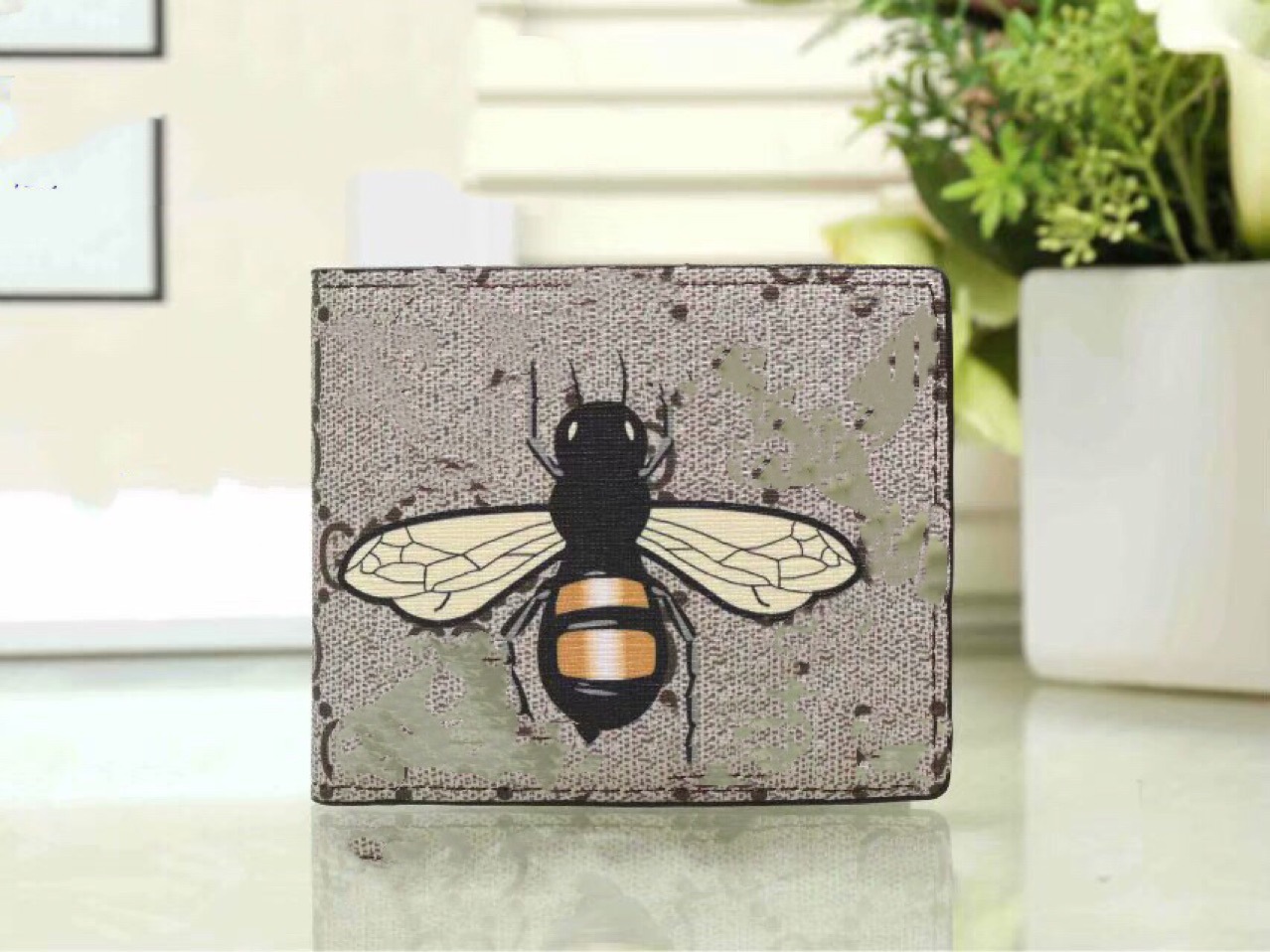 Top quality men animal Short Wallet Leather snake Tiger bee Wallets Women Long Style Purse Wallet card Holders with gift box, With box
Top quality men animal Short Wallet Leather snake Tiger bee Wallets Women Long Style Purse Wallet card Holders with gift box, With box