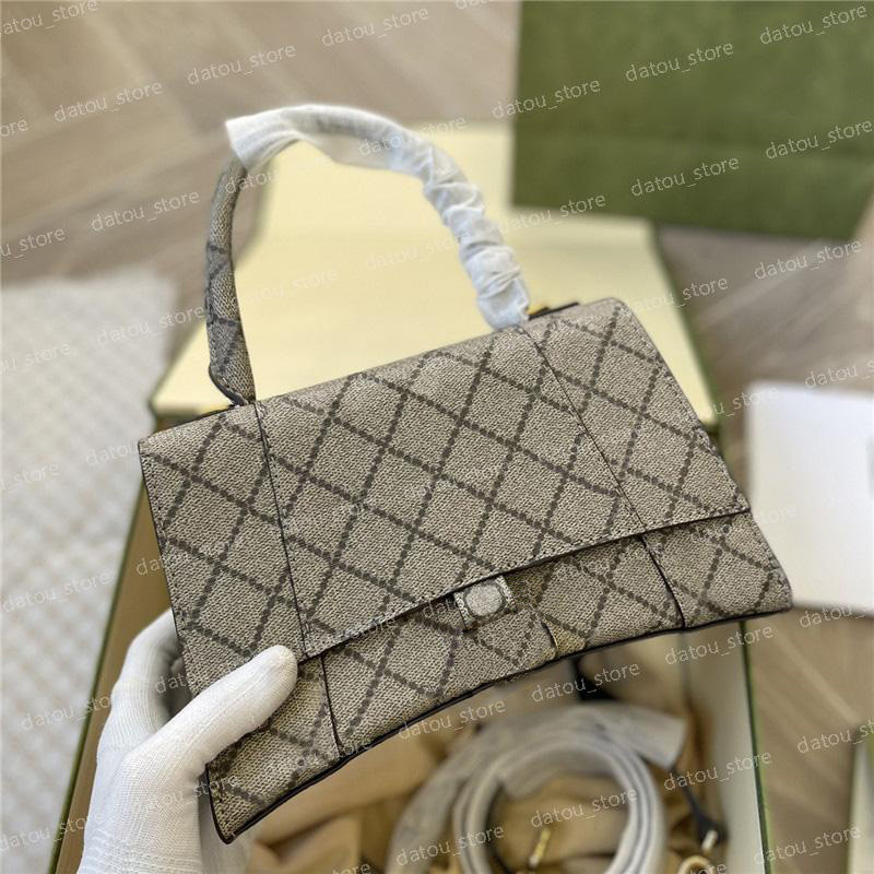 Women Luxury Designer Handbags Purses Fashion Brand Shoulder Bag Classic Hourglass Crossbody Bags Full Letter Womens Handbag Casual Totes
Women Luxury Designer Handbags Purses Fashion Brand Shoulder Bag Classic Hourglass Crossbody Bags Full Letter Womens Handbag Casual Totes