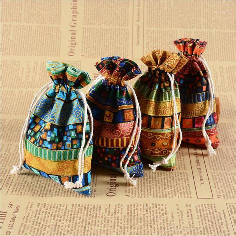 100pcs Jewelry Packaging Wedding Favor Gift Pouch Storage bag Linen Fabric Christmas Party candy Bags 10cm*14cm free shipping1
100pcs Jewelry Packaging Wedding Favor Gift Pouch Storage bag Linen Fabric Christmas Party candy Bags 10cm*14cm free shipping1
