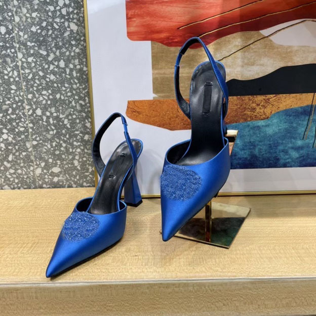 High2022 quality leather sole women's sandals 2 high heels dew root single line san dals silk fabric pointed beach shoes color size 35-42, Heei ( 7cm)
High2022 quality leather sole women's sandals 2 high heels dew root single line san dals silk fabric pointed beach shoes color size 35-42, Heei ( 7cm)