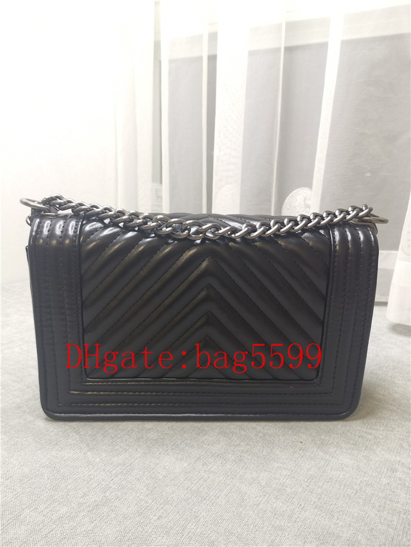 Fashion women bag messenger shoulder bag Gold /silver chain bag good quality leather purses ladies High capacity handbag Diamond lattice, 28*12*15cm
Fashion women bag messenger shoulder bag Gold /silver chain bag good quality leather purses ladies High capacity handbag Diamond lattice, 28*12*15cm