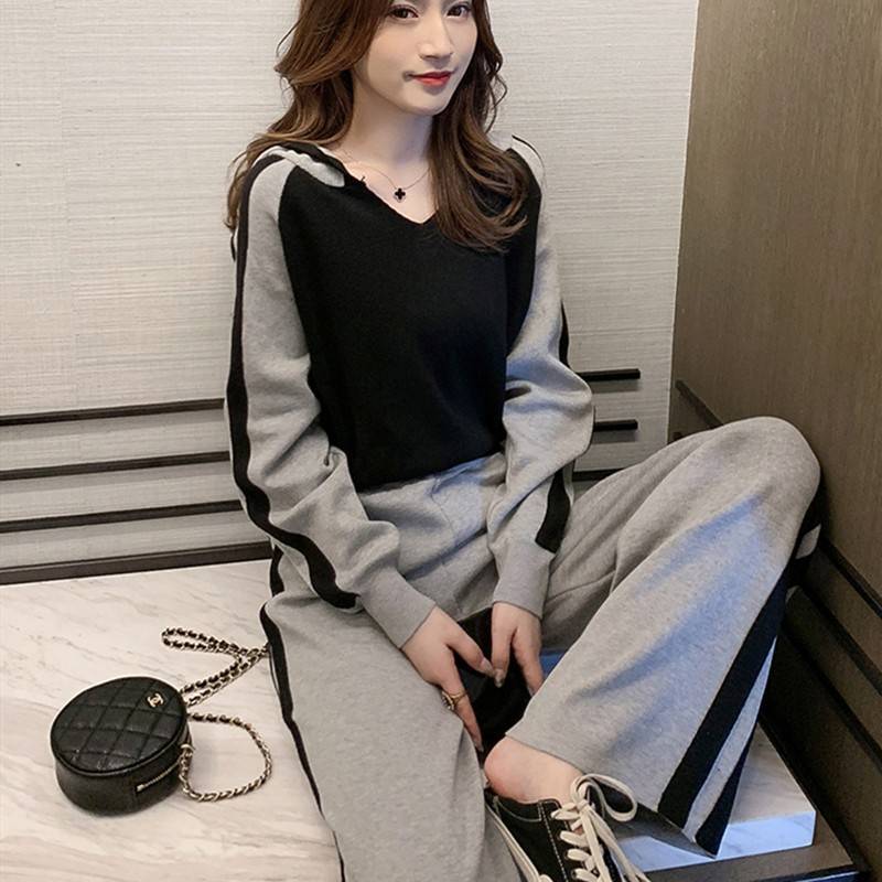 Long 2020 Autumn Slender with Hood Jackets 2 Piece Casual Sports Suit Women's Workout Set 523e, Picture color 2
Long 2020 Autumn Slender with Hood Jackets 2 Piece Casual Sports Suit Women's Workout Set 523e, Picture color 2