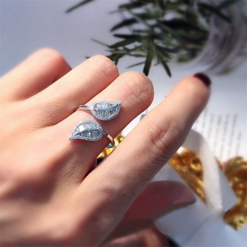 2021 New Hot Sale Luxury Jewelry 925 Sterling Silver T Princess Cut White Topaz CZ Diamond Gemstone Leaf Open Adjustable Women Wedding Ring
