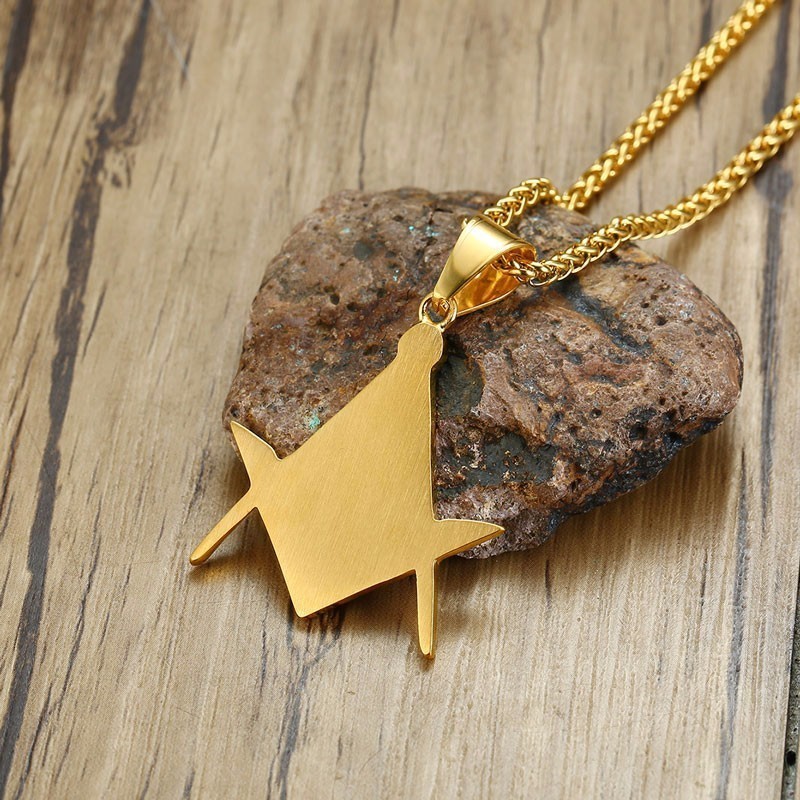 ZORCVENS Free-Mason Eye of Providence Illuminati Pyramid All Seeing Eye Pendant for Men Stainless Steel CZ Stone Punk Necklace 201014