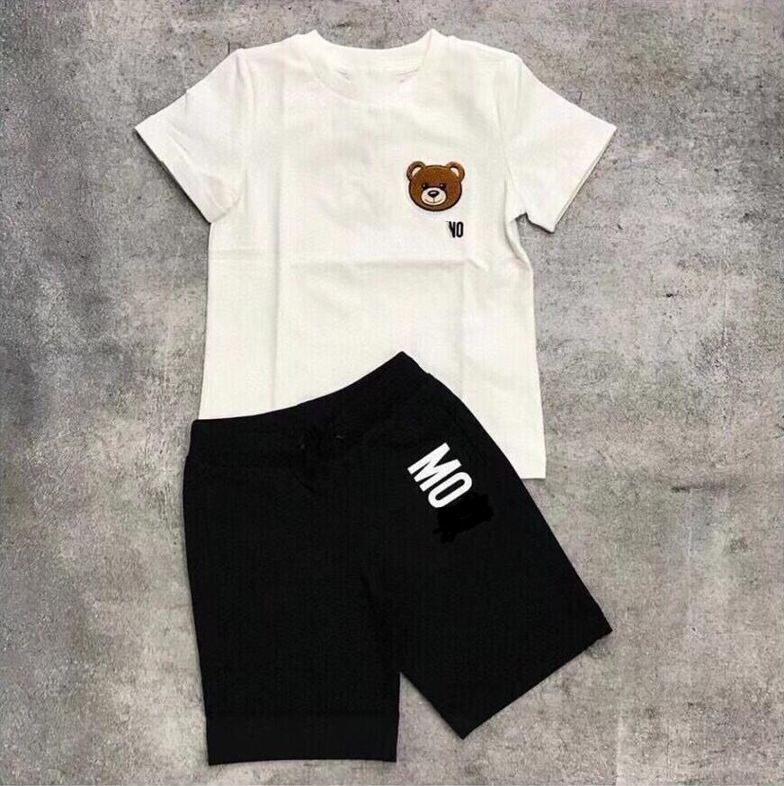 Summer Boys Brand Clothing Sets Letters Printed Short Sleeve T-shirts+Shorts 2pcs Set Cartoon Bear Kids Outfits Children Suit, White
Summer Boys Brand Clothing Sets Letters Printed Short Sleeve T-shirts+Shorts 2pcs Set Cartoon Bear Kids Outfits Children Suit, White