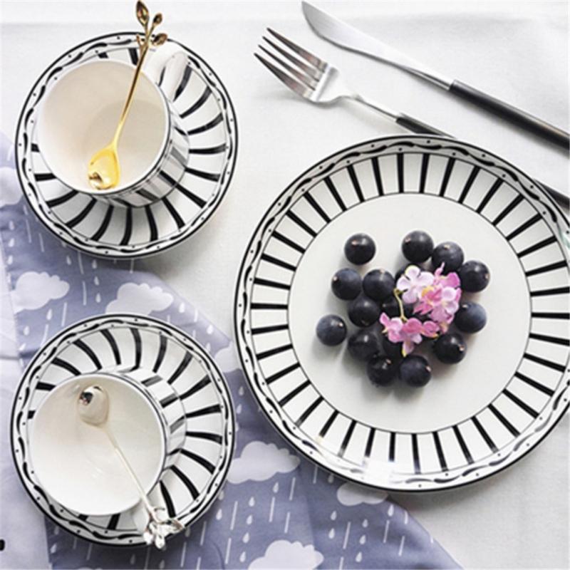 Stainless Steel Spoon Creative Branch Leaves Spoon/Fork Coffee Stirring Spoon Christmas Gift Kitchen Accessories Tableware1
Stainless Steel Spoon Creative Branch Leaves Spoon/Fork Coffee Stirring Spoon Christmas Gift Kitchen Accessories Tableware1