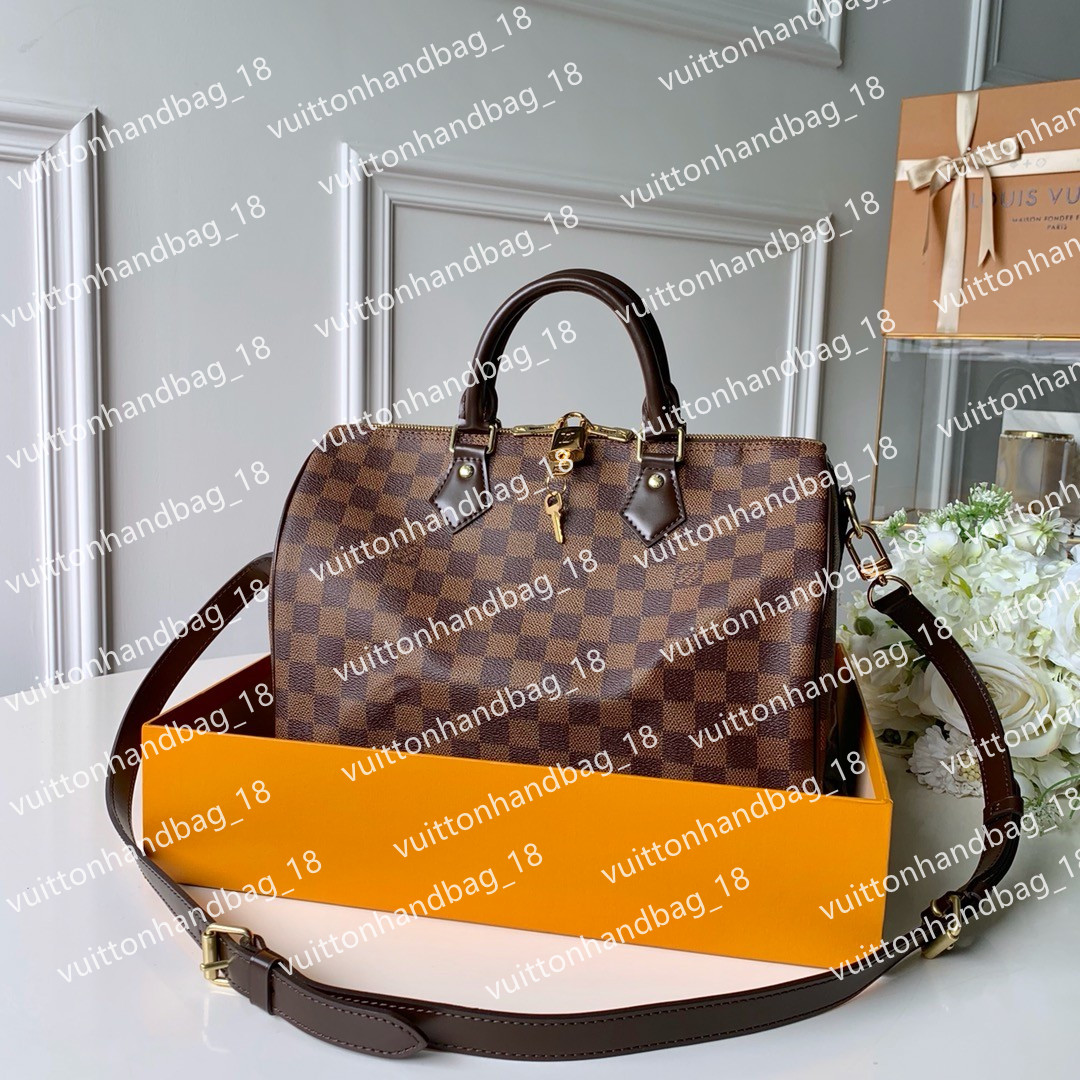 Luxurys Designers Fashion women bag Shoulder Bags Lady Totes handbags Speedy With Key Lock Shoulder Strap Dust Bag, Not sold separately
Luxurys Designers Fashion women bag Shoulder Bags Lady Totes handbags Speedy With Key Lock Shoulder Strap Dust Bag, Not sold separately