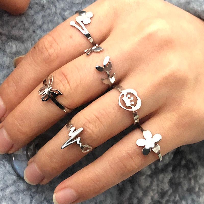 Stainless Steel Women's Trendy Wedding Adjustable Rings Leaf Heart Butterfly Snowflake Clover Heartbeat Flower Fashion Ring Gift
Stainless Steel Women's Trendy Wedding Adjustable Rings Leaf Heart Butterfly Snowflake Clover Heartbeat Flower Fashion Ring Gift