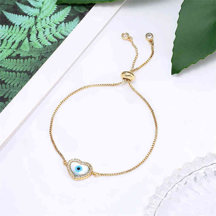 Adjustable Retro Simple Gilded Zircon Shell Golden Girl Heart Eye Bracelet, Golden;silver
Adjustable Retro Simple Gilded Zircon Shell Golden Girl Heart Eye Bracelet, Golden;silver