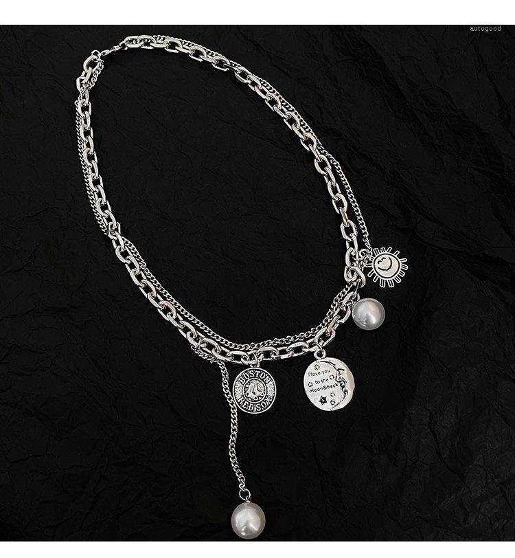 Vintage Gold Silver Color Zinc Alloy Multilayer Moon Sun Fake Pearl Splicing Choker Necklace Punk Fashion Perle Pendant Necklace1, Golden;silver
Vintage Gold Silver Color Zinc Alloy Multilayer Moon Sun Fake Pearl Splicing Choker Necklace Punk Fashion Perle Pendant Necklace1, Golden;silver