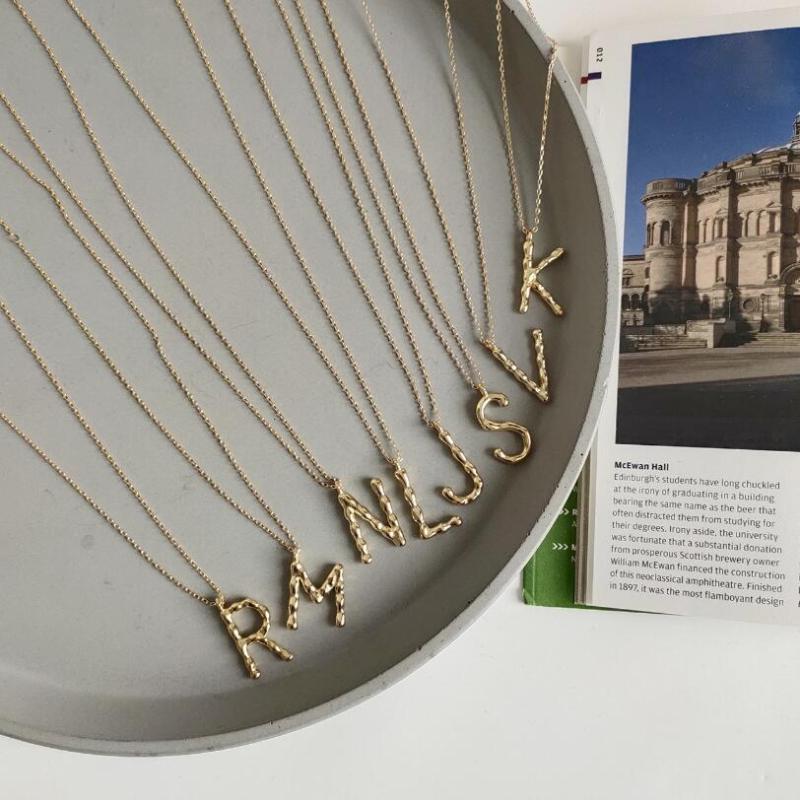 2020 New Arrival 925 Sterling Silver 26 Capital Letters Irregular Pendants Necklaces Popular 925 Jewelry Necklace For Women Gift
2020 New Arrival 925 Sterling Silver 26 Capital Letters Irregular Pendants Necklaces Popular 925 Jewelry Necklace For Women Gift