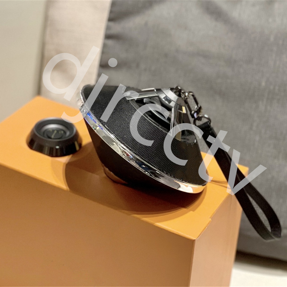 ILIVI Monogram UFO Portable 1V Horizon Light Up LED Speakers Collectable Bluetooth Table Speaker Wireless Handsfree Audio Player for MP3 PC Gift
ILIVI Monogram UFO Portable 1V Horizon Light Up LED Speakers Collectable Bluetooth Table Speaker Wireless Handsfree Audio Player for MP3 PC Gift