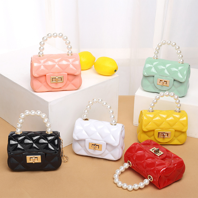 Free DHL Newest INS PVC Quality Toddler Kids Girls Jelly Mini Purse Handbag Mother And Me Children School One-shoulder Bags, Mixed colors please remark 1-6
Free DHL Newest INS PVC Quality Toddler Kids Girls Jelly Mini Purse Handbag Mother And Me Children School One-shoulder Bags, Mixed colors please remark 1-6