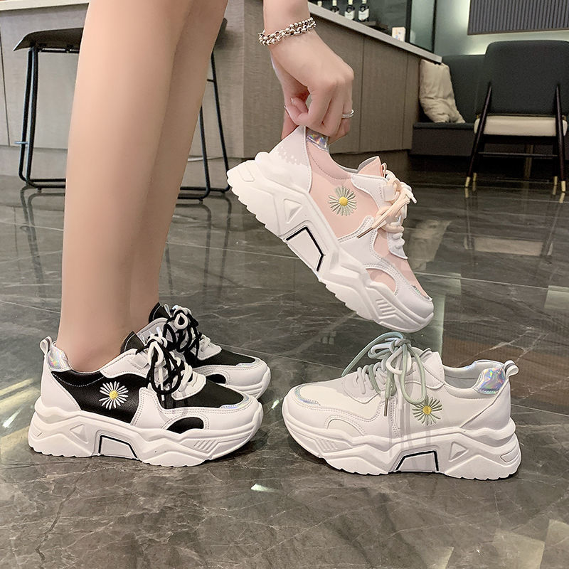 High Quality Casual Platform Chunky Sneakers for Women Panelled Vulcanize Shoes Ladies Breathable Wave Sports Walking Fashion Shoes Femmes, Pink
High Quality Casual Platform Chunky Sneakers for Women Panelled Vulcanize Shoes Ladies Breathable Wave Sports Walking Fashion Shoes Femmes, Pink