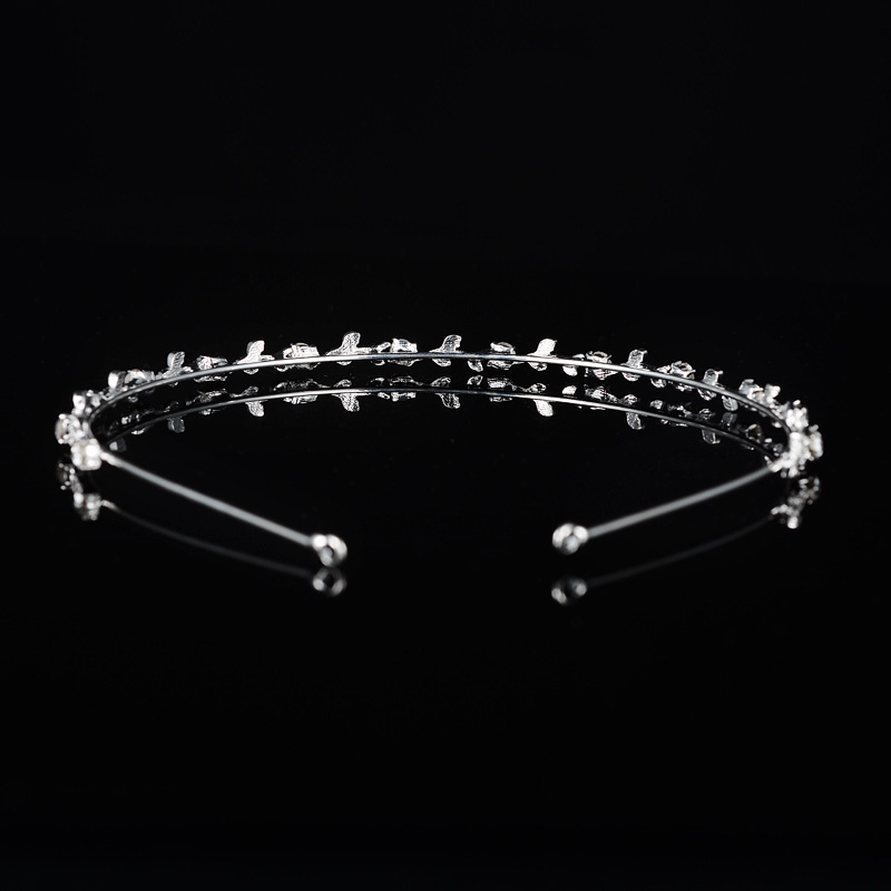 Chic Crystal-Embellished Headwear - Royal Princess Style Wedding Hair Accent for Ladies