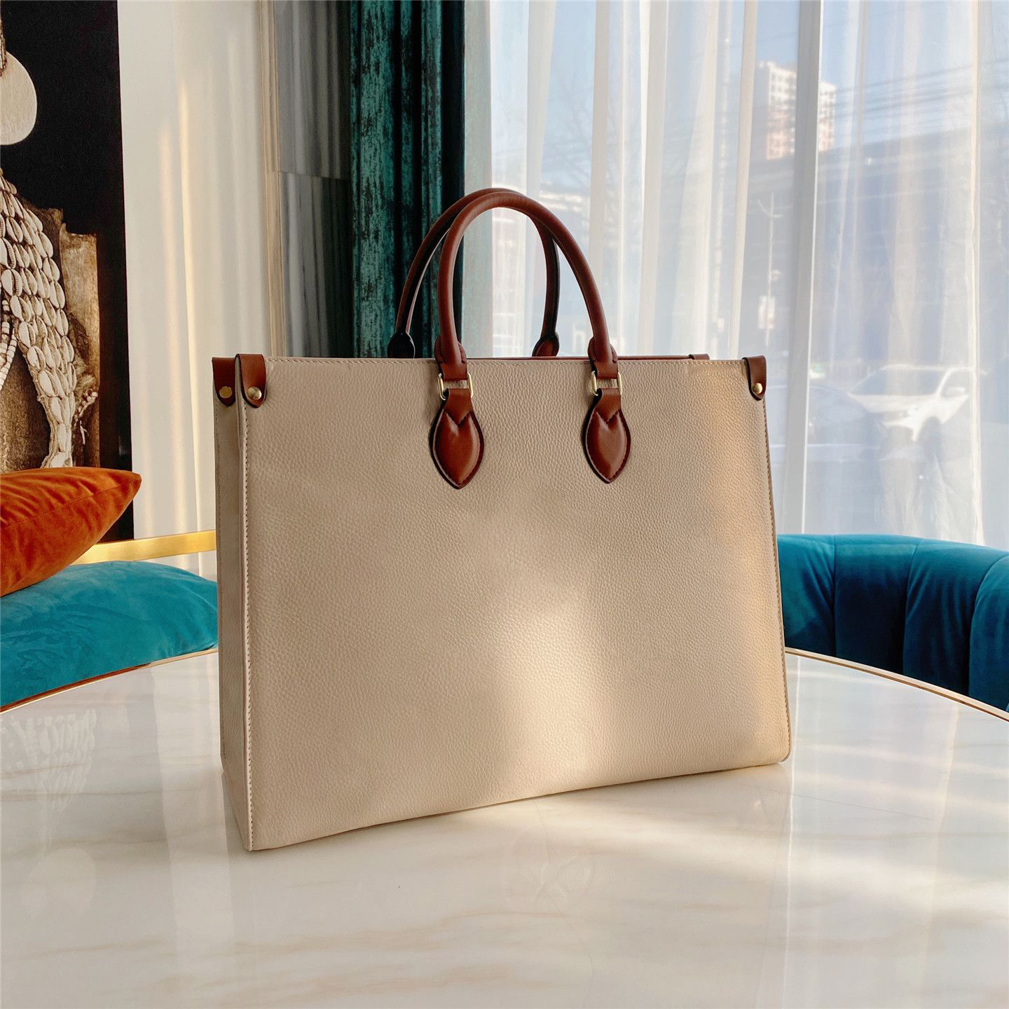Designer Handbag Luxury Bag handbags ONTHEGO Tote bag Ladies Chain Shoulder Patent Leather Diamond Evening Bags Cross body Totes, Card not sold separately
Designer Handbag Luxury Bag handbags ONTHEGO Tote bag Ladies Chain Shoulder Patent Leather Diamond Evening Bags Cross body Totes, Card not sold separately