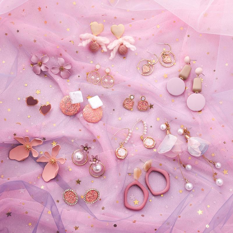 Korea Style Fashion Pink Earrings Cute Girl Geometric Triangle Square Bow Small Drop Earrings for Women Fashion Hair Accessories1
Korea Style Fashion Pink Earrings Cute Girl Geometric Triangle Square Bow Small Drop Earrings for Women Fashion Hair Accessories1