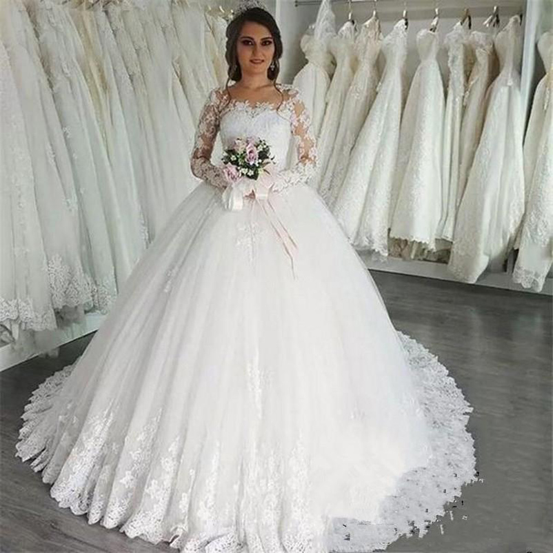 Custom Made Long Sleeves Lace Ball Gown Wedding Dresses 2021 with Appliques Jewel Neck Court Train Tulle Wedding Bridal Gowns, White
Custom Made Long Sleeves Lace Ball Gown Wedding Dresses 2021 with Appliques Jewel Neck Court Train Tulle Wedding Bridal Gowns, White