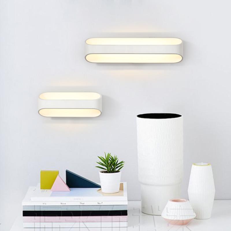 Simple modern living room bedroom balcony aisle mirror front wall lamp LED energy saving lamp LED Wall Aluminum
Simple modern living room bedroom balcony aisle mirror front wall lamp LED energy saving lamp LED Wall Aluminum