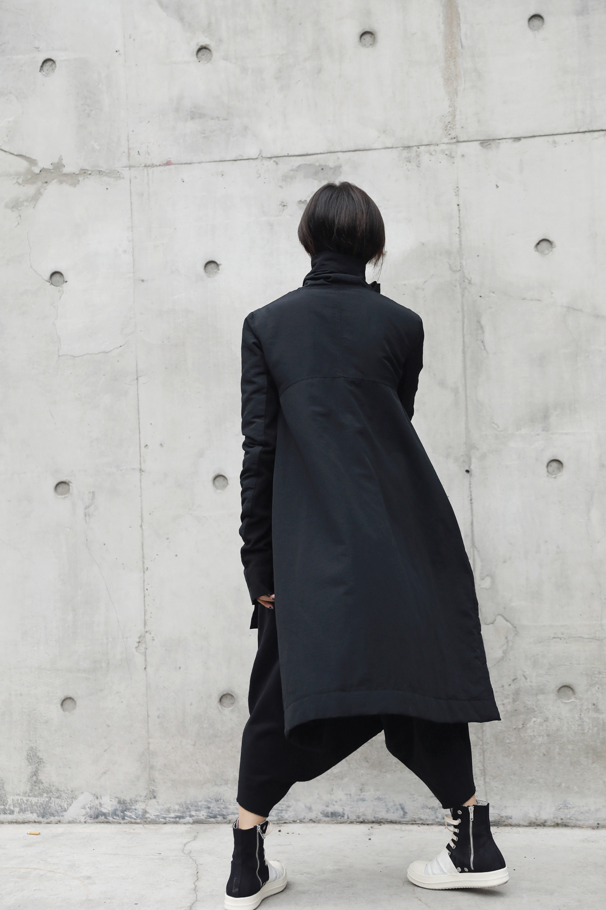 [EAM] New Fashion Winter Stand Lead Irregular Long Type Cotton-padded Clothes Loose Coat Solid Black Jacket Woman YA771 201009