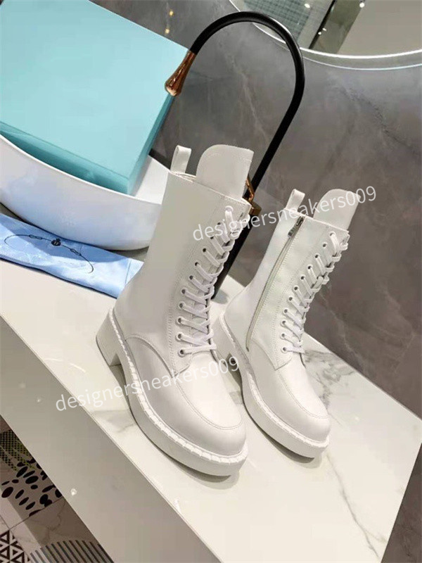 2021 New Luxury Designer Lovers Casual Shoes Comfortable trend Speed Sneakers Solid Color Series size35-41, 01
2021 New Luxury Designer Lovers Casual Shoes Comfortable trend Speed Sneakers Solid Color Series size35-41, 01