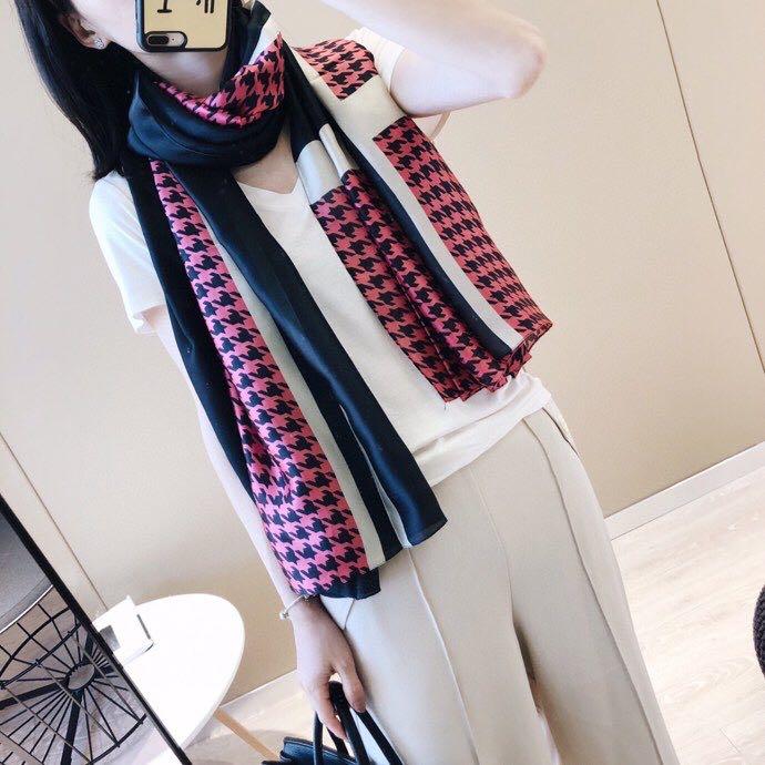Scarves TM84 Women Silk Scarf Soft Solid Female Cape High Quality Shawl Ladies Beach Wrap Femme Fashion
Scarves TM84 Women Silk Scarf Soft Solid Female Cape High Quality Shawl Ladies Beach Wrap Femme Fashion