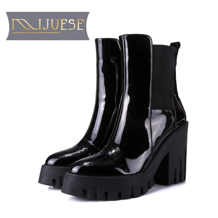 MLJUESE 2021 women ankle boots cow leather patent leather black color pointed toe winter short plush platform women boots
MLJUESE 2021 women ankle boots cow leather patent leather black color pointed toe winter short plush platform women boots