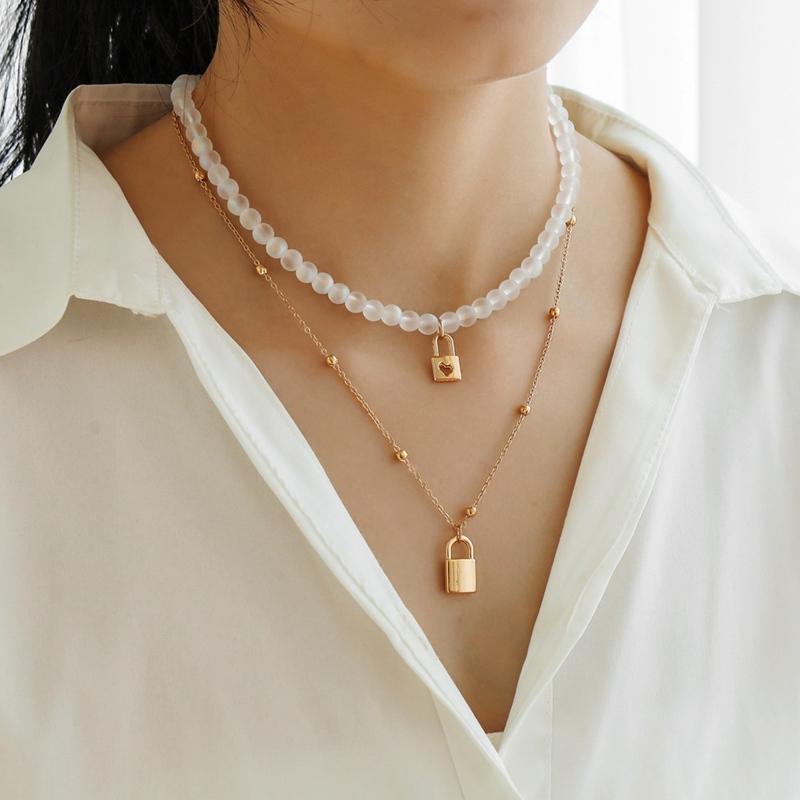 European And American Frosted Crystal Beads Multi-layer Imitation Pearls Love Lock Pendant Necklace For Women Jewelry
European And American Frosted Crystal Beads Multi-layer Imitation Pearls Love Lock Pendant Necklace For Women Jewelry
